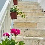 Mediterranean Old Town 别墅